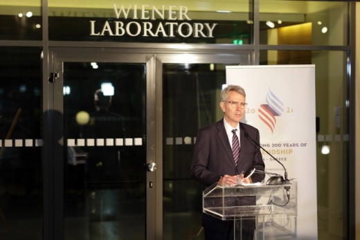 3 thumbnail R6S 6293 1